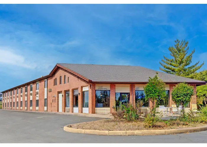 Capital O Amerihost Inn And Suites Fulton Hwy 54 Mo