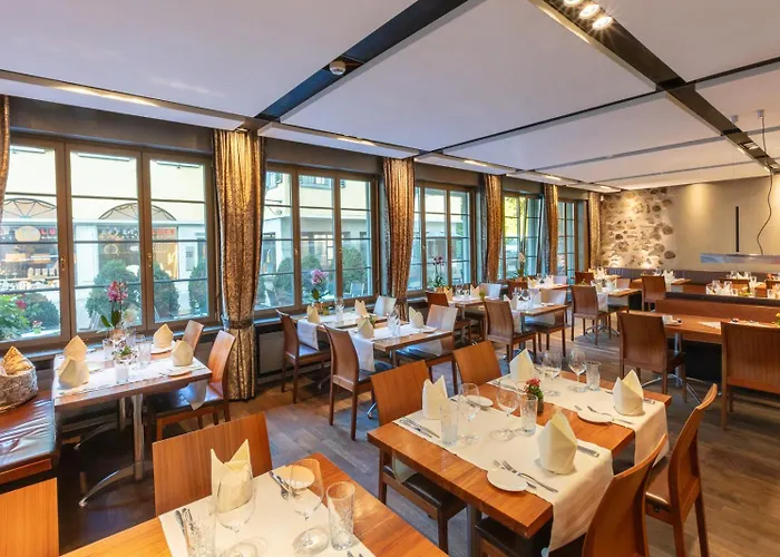 Hotel Und Restaurant Zum Goldenen Kopf