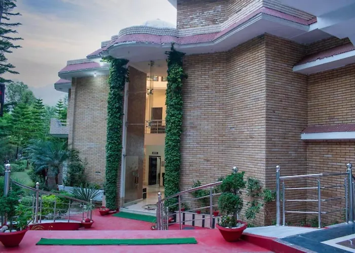 Hotel Vaapi Comfort Inn