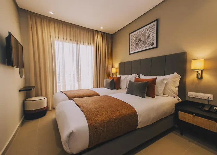 Dally Apart Hotel