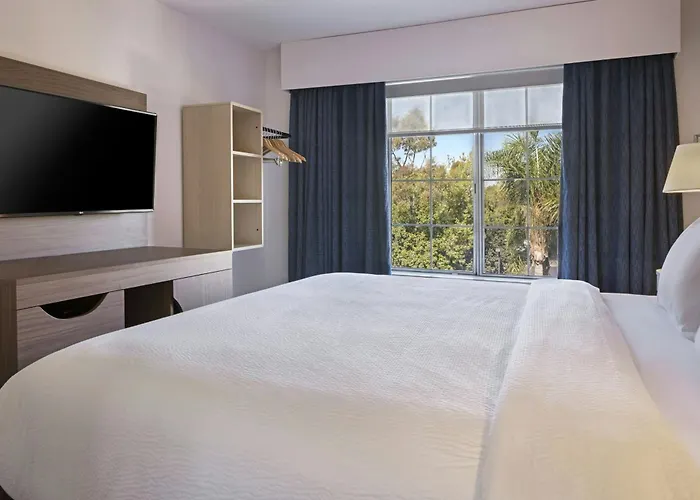 City Express By Marriott Santa Ana/Orange County Airport
