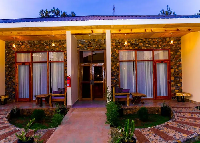 Lastanza Safari Lodge