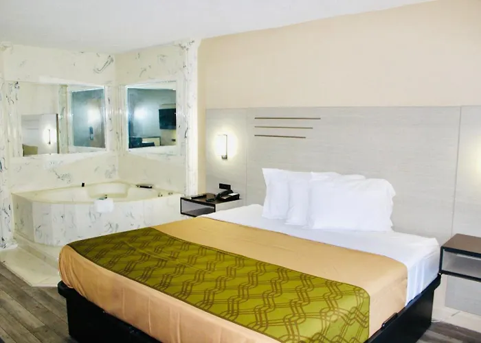 Milan Inn & Suites
