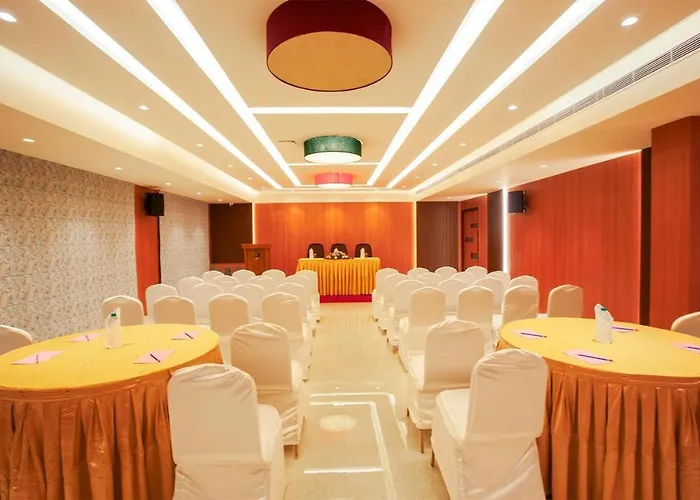 Hotel Dreamland Residency