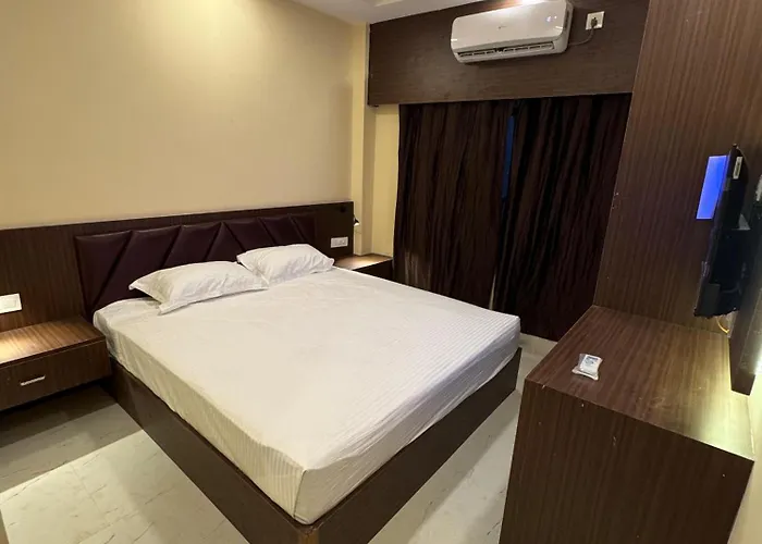 Hotel Dwarka Inn Pvt ltd