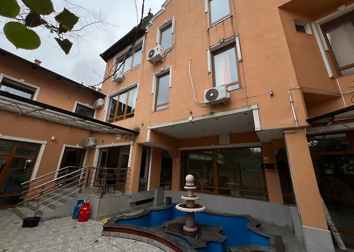 G-CITY Hostel