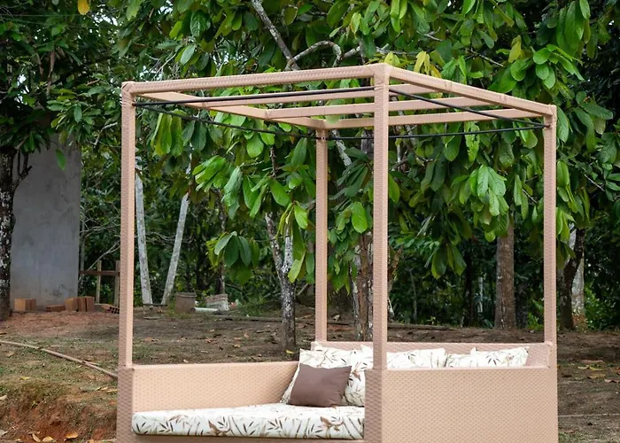 Ybyra Pousada de Selva