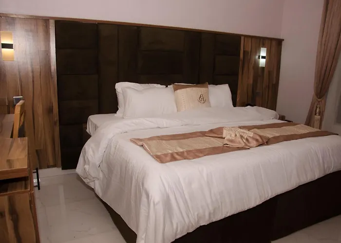 Hotel Enigma