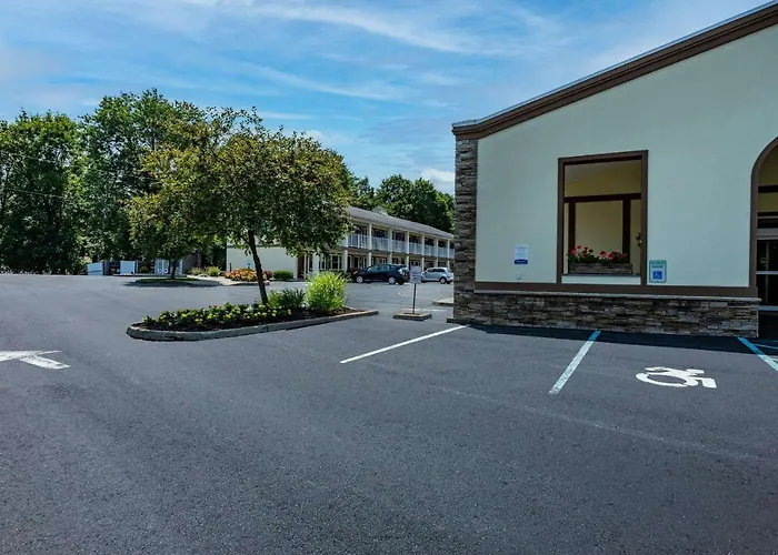 Rodeway Inn Poughkeepsie