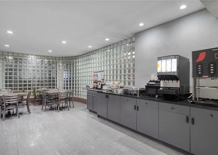 Surestay By Best Western Spring North Houston