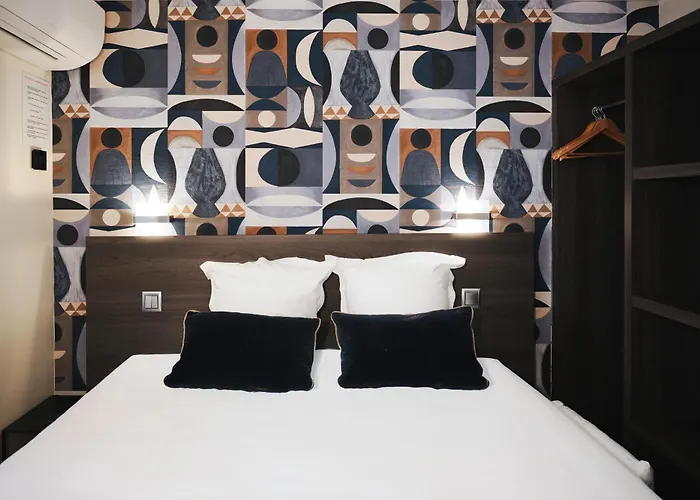 Brit Hotel Confort Orly Morangis
