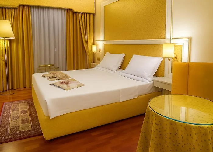 Lvg Hotel Collection - La Bussola