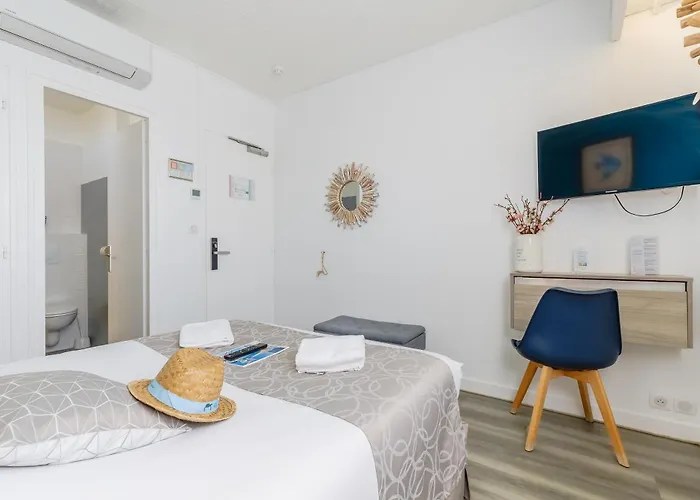 Hotel La Cote Oceane - Climatise - Saint Jean De Monts- 250M Plage