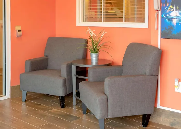 Sonesta Simply Suites Pittsburgh Airport