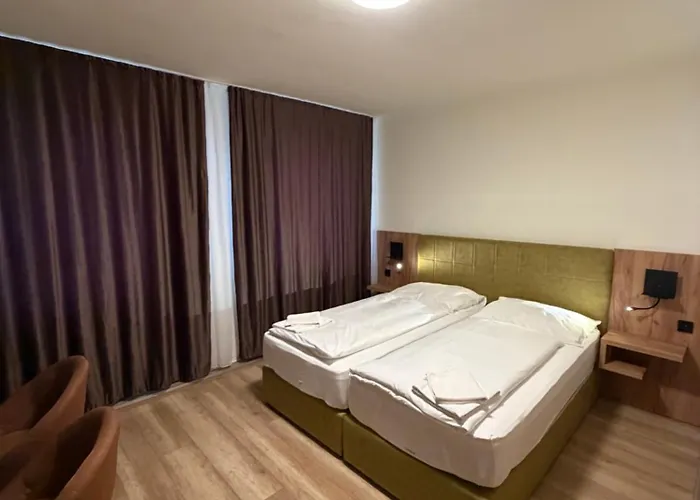 Turm Inn 24H Self Check In By H&H Hotels