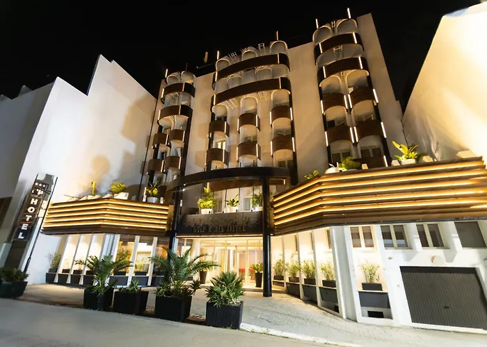 Golf Royal Hotel