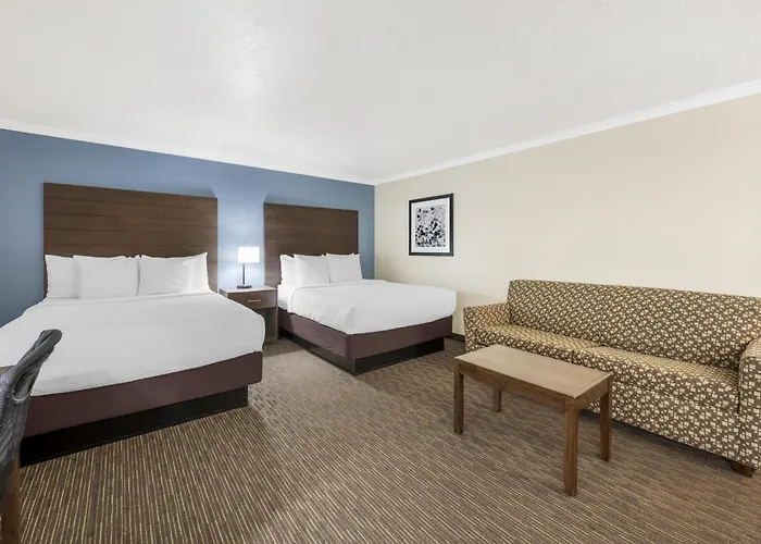 Best Western Airport Albuquerque Innsuites Hotel & Suites