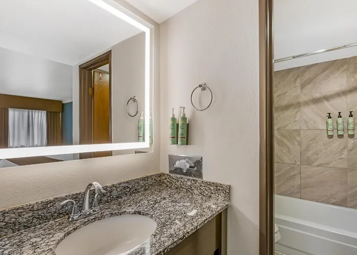 Best Western Innsuites Tucson Foothills Hotel & Suites