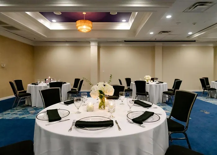 Hotel Indigo Mount Pleasant By Ihg