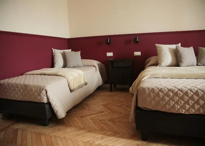 Albergo Garisenda Con Terrazza Panoramica Sulle Due Torri