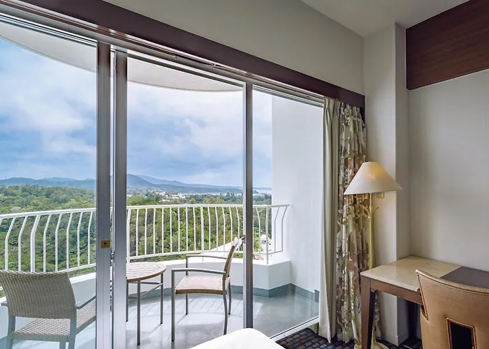 Okinawa Kariyushi Beach Resort Ocean Spa