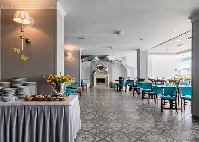 Hotel Wodnik Twoj Hotel Z Widokiem Na Morze