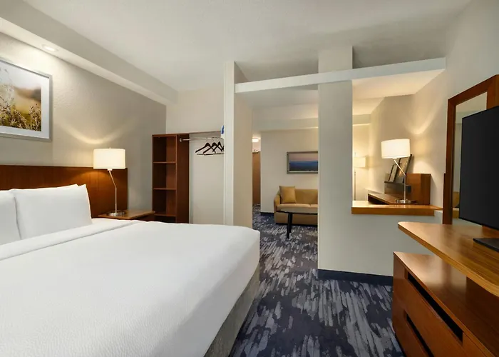 Fairfield Inn & Suites Savannah I-95 South