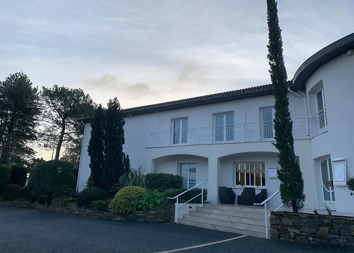 Les Criquets Hotel & Spa