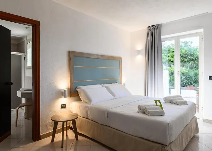 B&B HOTEL Ischia San Nicola