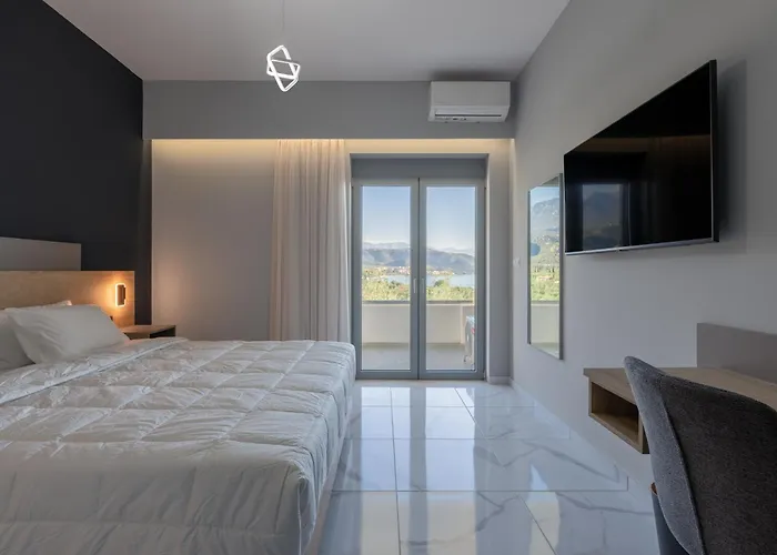 Kardamili Beach Hotel