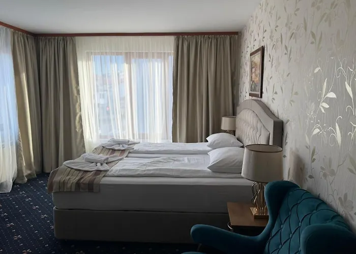 Family Hotel Lazur