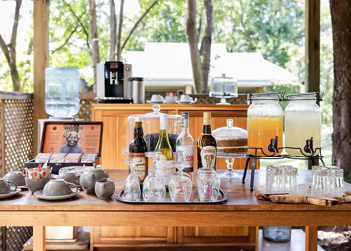 Perry'S Bridge Hollow Boutique Hotel