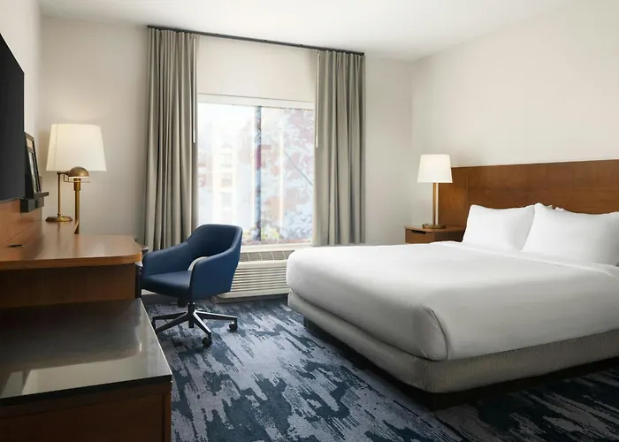 Fairfield Inn & Suites By Marriott Newark Liberty International Airport