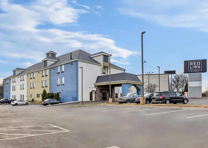 Red Lion Inn & Suites Blue Springs
