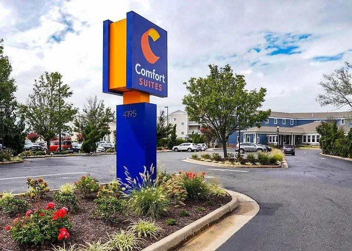 Comfort Suites Chincoteague Island Bayfront Resort