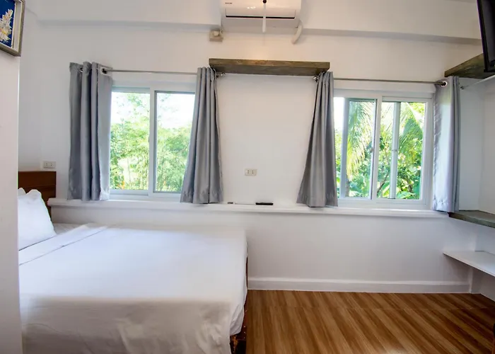 Lanterna Hotel Boracay