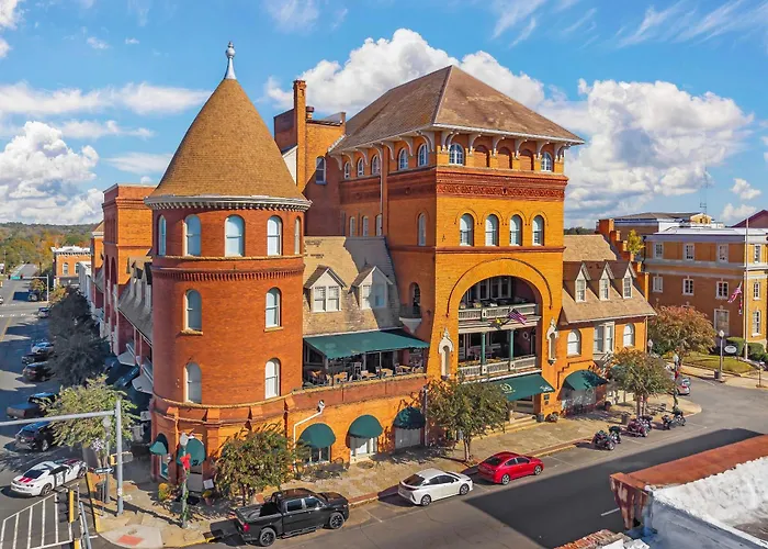 Windsor Hotel, An Ascend Collection Hotel