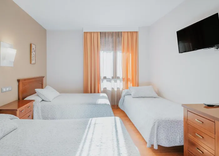 Hotel Reina Isabel