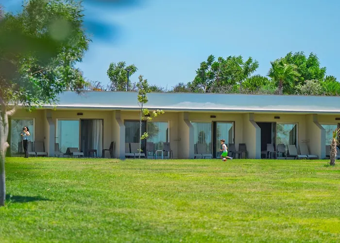 Aquasis De Luxe Resort & Spa