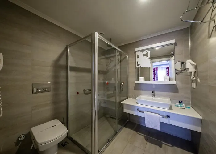 Laguna Beach Alya Resort & Spa