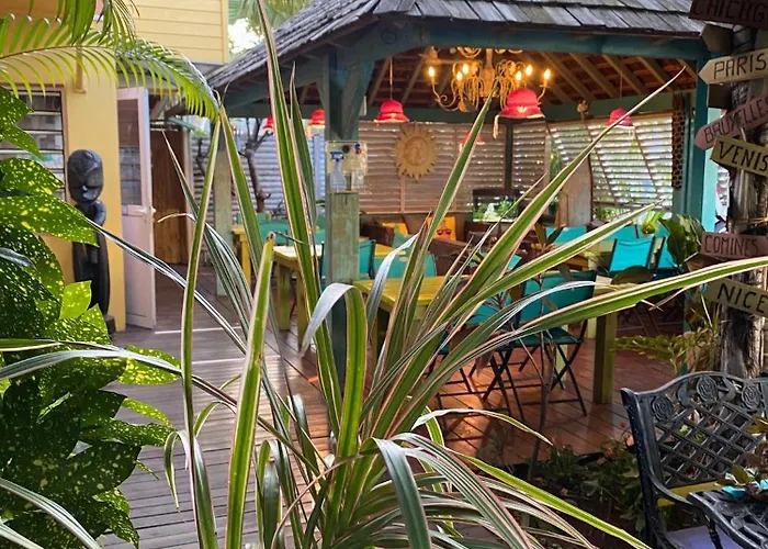 Hotel Les Bougainvilliers