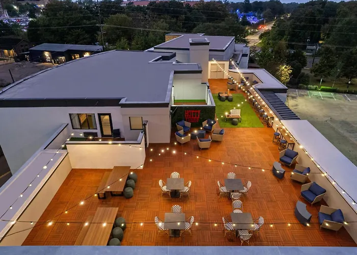 Courtyard By Marriott Oxford