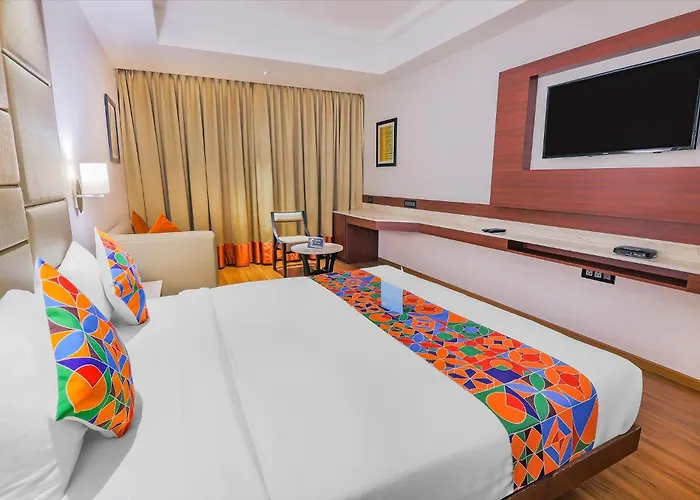 Fabhotel High Rise Suites - Nr Marathahalli Bridge