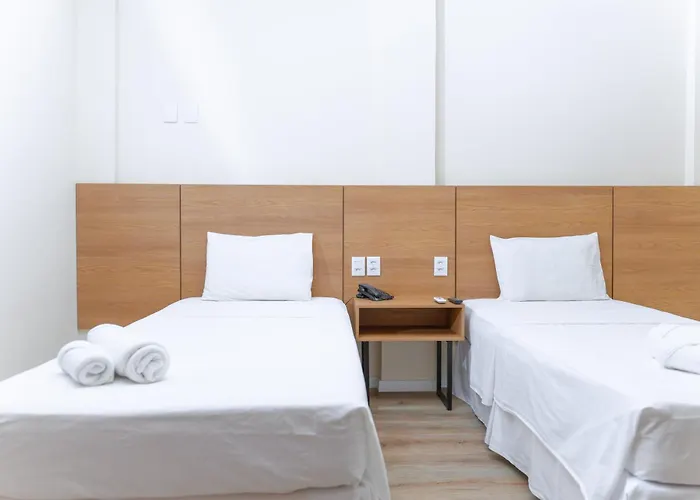 Hotel Equinocios Essential