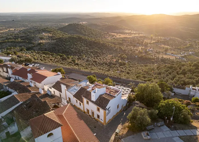 The Place At Evoramonte