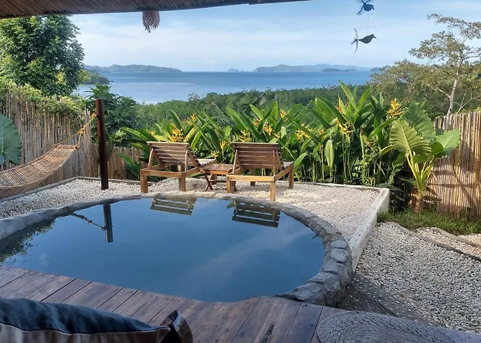 Jungle Bar Honeymoon Suite & Private Pool