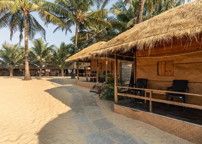 Blue Corner Beach Huts & Restaurant