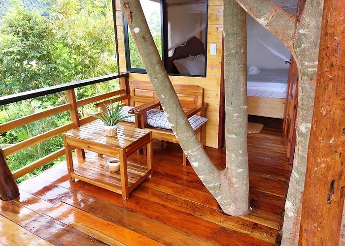 Jungle bar Resto&Cottages