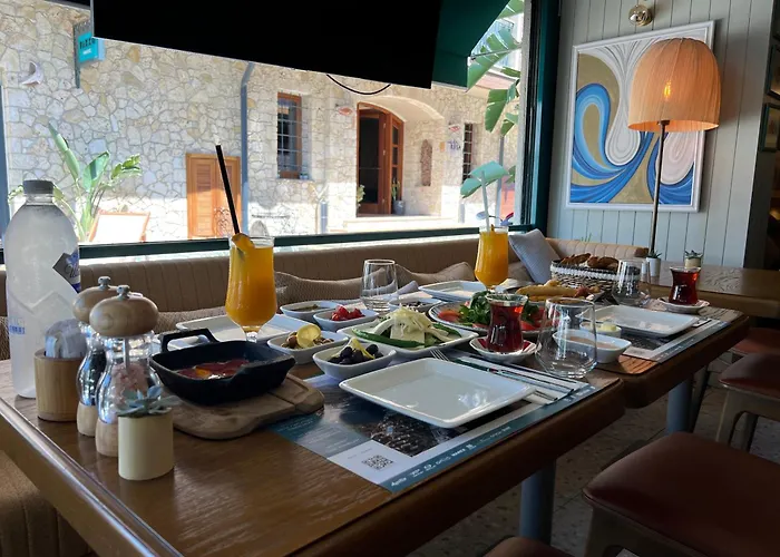 Resa Hotel Goecek