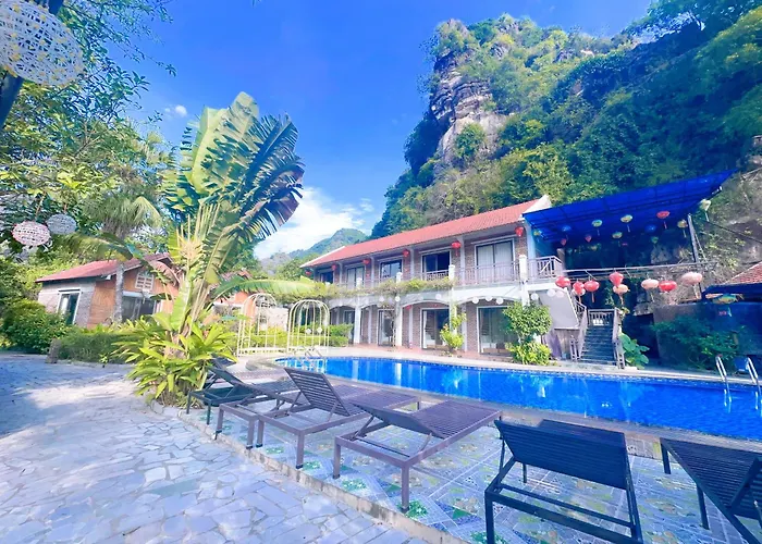 Hoanglong Riverside Homestay